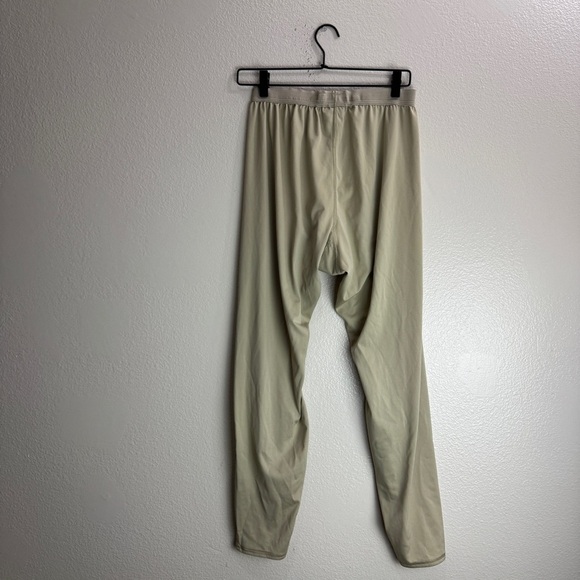 US Army Peckham Drawers Light Weight Cold Weather GEN III Thermal Medium Reg - Picture 4 of 8